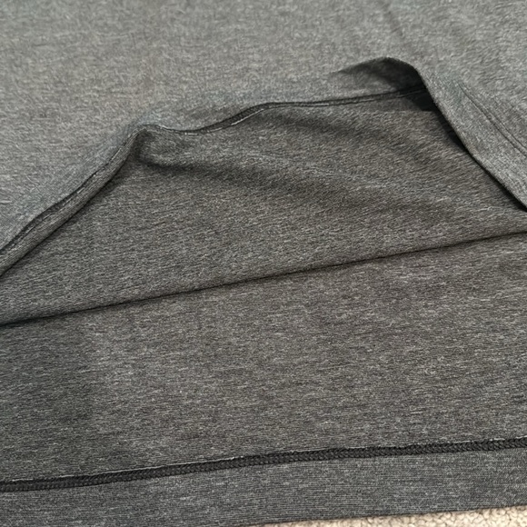 Lululemon men’s polo - Picture 4 of 4